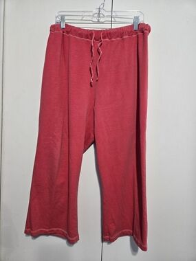 Fresh Produce Capri Sweatpants Women’s 1X Coral Pink Drawstring Stretch French